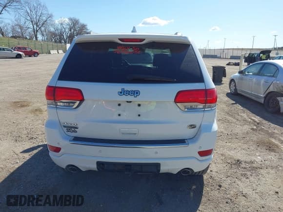 ✅ 2015 Jeep Grand Cherokee Overland • VIN: 1C4RJFCM2FC737133 • Лот: 42012000. Опубликован ранее на IAAI с пробегом 132 928 миль. Бесплатный доступ к архиву аукционных продаж из США и подробный отчёт об истории автомобиля на DreamBid. Изображение 17.