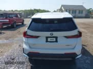 ✅ 2023 BMW X1 xDrive28i • VIN: WBX73EF00P5W02309 • Lot: 42399269. Listed on IAAI with 33,154 mi. Free auction sales archive from the USA and detailed vehicle history report at DreamBid. Image 17.