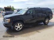 ✅ 2008 Chevrolet Suburban 1LT • VIN: 1GNFK16368J114108 • Lot: 62155525. Wystawiony na Copart z przebiegiem 262 656 mil. Bezpłatny archiwum sprzedaży aukcyjnych z USA i szczegółowy raport historii pojazdu na DreamBid. Zdjęcie 1.