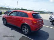 ✅ 2019 Mitsubishi Outlander SE • VIN: JA4AP4AU7KU002858 • Lot: 42771114. Wystawiony na IAAI z przebiegiem 90 693 mil. Bezpłatny archiwum sprzedaży aukcyjnych z USA i szczegółowy raport historii pojazdu na DreamBid. Zdjęcie 3.