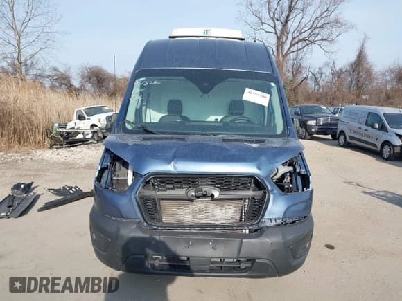 ✅ 2023 Ford Transit Cargo • VIN: 1FTBW3X85PKC12640 • Lot: 41755300. Listed on IAAI with 20,827 mi. Free auction sales archive from the USA and detailed vehicle history report at DreamBid. Image 13.
