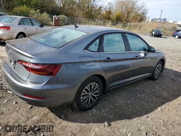 ✅ 2019 Volkswagen Jetta S • VIN: 3VWC57BU4KM134269 • Lot: 91199815. Listed on Copart with 42,169 mi. Free auction sales archive from the USA and detailed vehicle history report at DreamBid. Image 3.