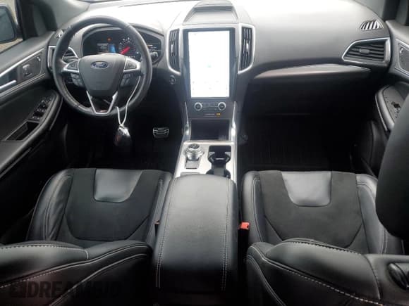 ✅ 2022 Ford Edge ST • VIN: 2FMPK4AP3NBA48055 • Lot: 59350045. Wystawiony na Copart z przebiegiem 56 184 mil. Bezpłatny archiwum sprzedaży aukcyjnych z USA i szczegółowy raport historii pojazdu na DreamBid. Zdjęcie 8.