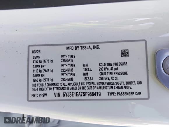 ✅ 2025 Tesla Model 3 Long Range • VIN: 5YJ3E1EA7SF988419 • Lot: 43866190. Wystawiony na IAAI z przebiegiem 7 044 mil. Bezpłatny archiwum sprzedaży aukcyjnych z USA i szczegółowy raport historii pojazdu na DreamBid. Zdjęcie 9.