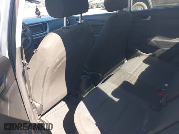 ✅ 2019 Hyundai Accent SE • VIN: 3KPC24A30KE049717 • Лот: 41792523. Опубликован ранее на IAAI с пробегом 58 576 миль. Бесплатный доступ к архиву аукционных продаж из США и подробный отчёт об истории автомобиля на DreamBid. Изображение 8.