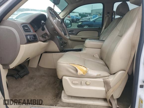 ✅ 2009 GMC Yukon SLT 4SB • VIN: 1GKFC33059R161309 • Lot: 88947235. Listed on Copart with 225,317 mi. Free auction sales archive from the USA and detailed vehicle history report at DreamBid. Image 7.