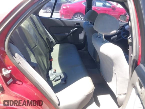 ✅ 1995 Toyota Camry LE • VIN: JT2SK12E6S0298227 • Lot: 42788533. Wystawiony na IAAI z przebiegiem 112 709 mil. Bezpłatny archiwum sprzedaży aukcyjnych z USA i szczegółowy raport historii pojazdu na DreamBid. Zdjęcie 8.