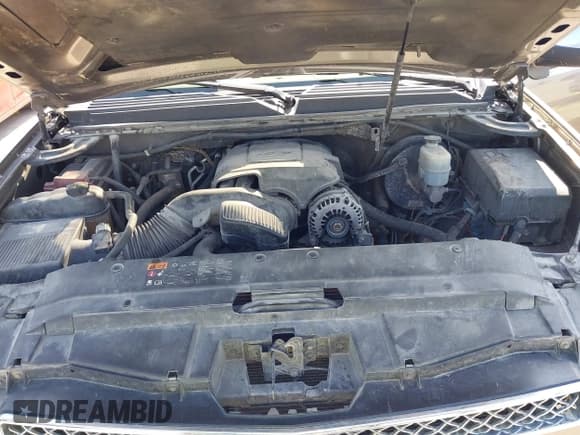 ✅ 2011 Chevrolet Suburban LT • VIN: 1GNSCJE03BR396610 • Lot: 42348029. Listed on IAAI with 249,280 mi. Free auction sales archive from the USA and detailed vehicle history report at DreamBid. Image 10.