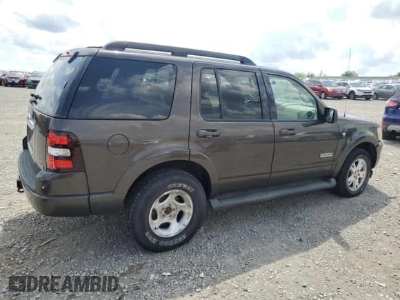 ✅ 2007 Ford Explorer XLT • VIN: 1FMEU73807UB44540 • Lot: 55228175. Wystawiony na Copart z przebiegiem Nie podano. Bezpłatny archiwum sprzedaży aukcyjnych z USA i szczegółowy raport historii pojazdu na DreamBid. Zdjęcie 3.