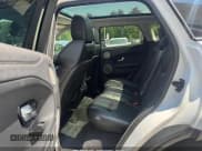 ✅ 2018 Land Rover Range Rover Evoque SE • VIN: SALVP2RX3JH322849 • Lot: 42883106. Wystawiony na IAAI z przebiegiem 91 609 mil. Bezpłatny archiwum sprzedaży aukcyjnych z USA i szczegółowy raport historii pojazdu na DreamBid. Zdjęcie 10.