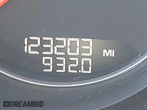 ✅ 2018 Porsche Cayenne • VIN: WP1AA2A20JKA04860 • Lot: 43706389. Listed on IAAI with 123,203 mi. Free auction sales archive from the USA and detailed vehicle history report at DreamBid. Image 16.