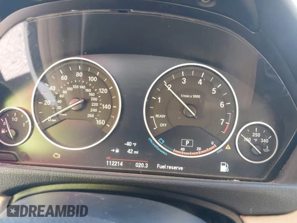 ✅ 2015 BMW 3 Series 328i xDrive • VIN: WBA3B5G58FNS14703 • Lot: 43357969. Listed on IAAI with 112,214 mi. Free auction sales archive from the USA and detailed vehicle history report at DreamBid. Image 7.