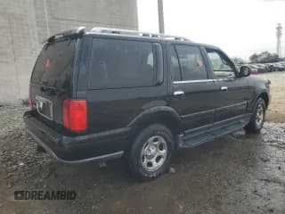 ✅ 2001 Lincoln Navigator • VIN: 5LMFU28R61LJ24084 • Лот: 47077195. Опубликован ранее на Copart с пробегом 136 923 миль. Бесплатный доступ к архиву аукционных продаж из США и подробный отчёт об истории автомобиля на DreamBid. Изображение 3.