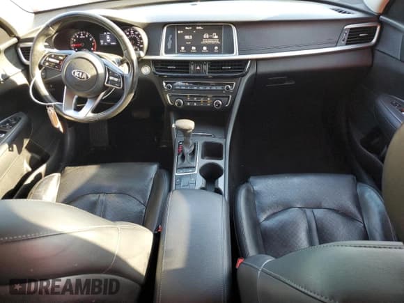 ✅ 2020 Kia Optima SE • VIN: 5XXGT4L37LG450881 • Lot: 56495535. Listed on Copart with 51,809 mi. Free auction sales archive from the USA and detailed vehicle history report at DreamBid. Image 8.