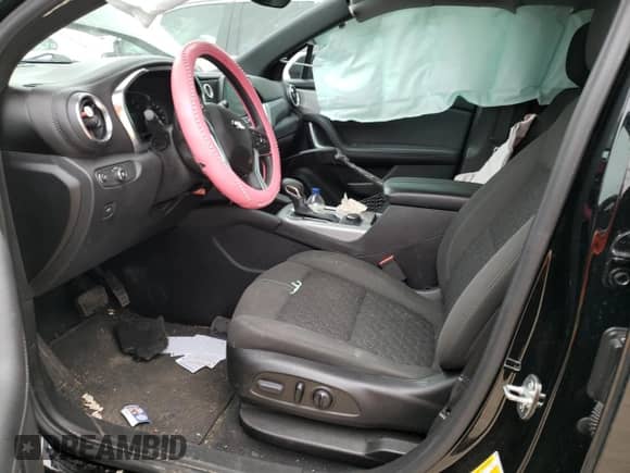 2021 Chevrolet Blazer LT z VIN 3GNKBHR4XMS587045, wystawiony jako Copart lot #47897864 z przebiegiem 105 467 mil mil oraz . Historia ofert i sprzedaży dostępna na DreamBid. Obrazek 7.