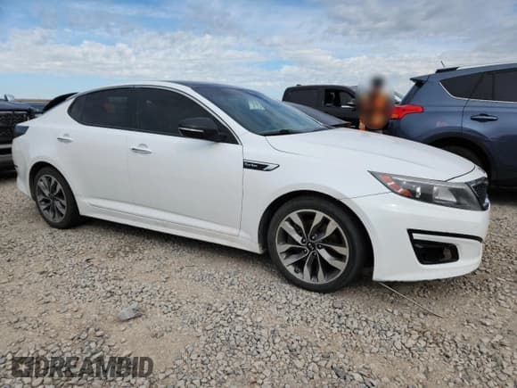 ✅ 2015 Kia Optima SX Turbo • VIN: 5XXGR4A61FG358858 • Lot: 71740965. Listed on Copart with 115,464 mi. Free auction sales archive from the USA and detailed vehicle history report at DreamBid. Image 4.