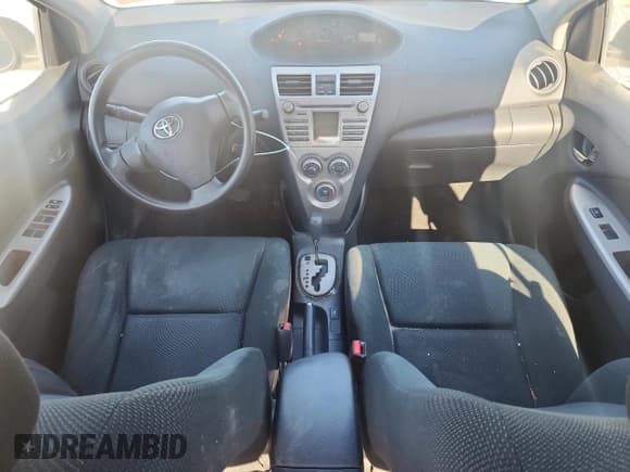 ✅ 2010 Toyota Yaris • VIN: JTDBT4K30A4065181 • Lot: 91777935. Listed on Copart with 194,695 mi. Free auction sales archive from the USA and detailed vehicle history report at DreamBid. Image 8.