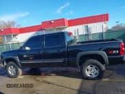 ✅ 2004 Chevrolet Silverado 1500 Z71 • VIN: 2GCEK13T441379543 • Lot: 43700681. Wystawiony na IAAI z przebiegiem 218 175 mil. Bezpłatny archiwum sprzedaży aukcyjnych z USA i szczegółowy raport historii pojazdu na DreamBid. Zdjęcie 15.