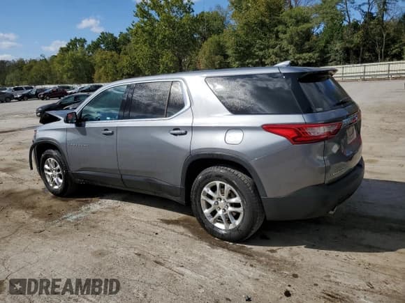✅ 2018 Chevrolet Traverse LS • VIN: 1GNEVFKW8JJ259706 • Lot: 72405544. Wystawiony na Copart z przebiegiem 93 292 mil. Bezpłatny archiwum sprzedaży aukcyjnych z USA i szczegółowy raport historii pojazdu na DreamBid. Zdjęcie 2.