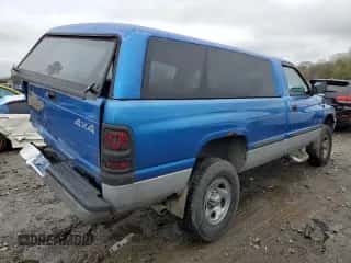 1998 Dodge 1500 z VIN 1B7HF16Y2WS627039, wystawiony jako Copart lot #73058054 z przebiegiem 155 175 mil mil oraz Nie do naprawy • Non repairable. Historia ofert i sprzedaży dostępna na DreamBid. Obrazek 3.