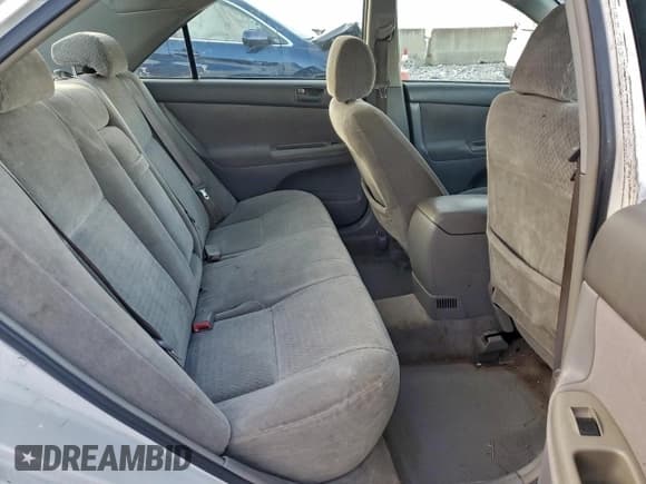 ✅ 2002 Toyota Camry XLE • VIN: 4T1BE32K92U021012 • Lot: 94321855. Listed on Copart with 189,423 mi. Free auction sales archive from the USA and detailed vehicle history report at DreamBid. Image 10.