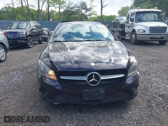 ✅ 2014 Mercedes-Benz CLA 250 • VIN: WDDSJ4EB9EN150146 • Lot: 42219661. Listed on IAAI with 115,397 mi. Free auction sales archive from the USA and detailed vehicle history report at DreamBid. Image 12.