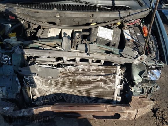 ✅ 1998 Plymouth Voyager SE • VIN: 1P4GP44G4WB769991 • Lot: 41508324. Listed on IAAI with 129,915 mi. Free auction sales archive from the USA and detailed vehicle history report at DreamBid. Image 10.