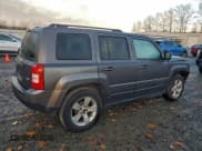 ✅ 2016 Jeep Patriot Latitude • VIN: 1C4NJPFA4GD811895 • Lot: 94224445. Wystawiony na Copart z przebiegiem 164 791 mil. Bezpłatny archiwum sprzedaży aukcyjnych z USA i szczegółowy raport historii pojazdu na DreamBid. Zdjęcie 3.