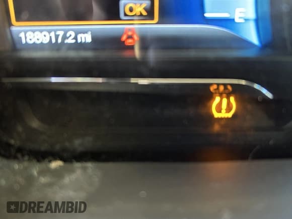 ✅ 2015 Ford Flex SEL • VIN: 2FMGK5C81FBA12023 • Lot: 43926877. Wystawiony na IAAI z przebiegiem 188 917 mil. Bezpłatny archiwum sprzedaży aukcyjnych z USA i szczegółowy raport historii pojazdu na DreamBid. Zdjęcie 7.