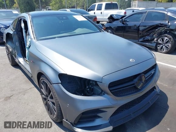 ✅ 2022 Mercedes-Benz C 43 AMG • VIN: W1KWJ6EB9NG114054 • Лот: 42732063. Опубликован ранее на IAAI с пробегом 20 960 миль. Бесплатный доступ к архиву аукционных продаж из США и подробный отчёт об истории автомобиля на DreamBid. Изображение 19.