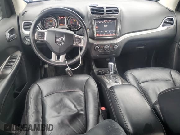 ✅ 2015 Dodge Journey Crossroad • VIN: 3C4PDDGG0FT512253 • Lot: 92576735. Wystawiony na Copart z przebiegiem 98 339 mil. Bezpłatny archiwum sprzedaży aukcyjnych z USA i szczegółowy raport historii pojazdu na DreamBid. Zdjęcie 8.