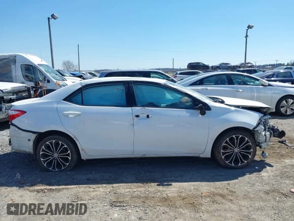 ✅ 2016 Toyota Corolla L • VIN: 2T1BURHE9GC743046 • Lot: 41900264. Listed on IAAI with 84,412 mi. Free auction sales archive from the USA and detailed vehicle history report at DreamBid. Image 13.
