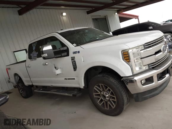 ✅ 2018 Ford F-250 XL • VIN: 1FT7W2BT9JEC18040 • Lot: 41836318. Listed on IAAI with 343,018 mi. Free auction sales archive from the USA and detailed vehicle history report at DreamBid. Image 13.
