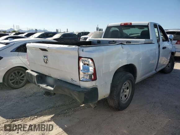 ✅ 2016 Ram 1500 Tradesman • VIN: 3C6JR6DG3GG111210 • Lot: 52863114. Listed on Copart with Not provided. Free auction sales archive from the USA and detailed vehicle history report at DreamBid. Image 3.