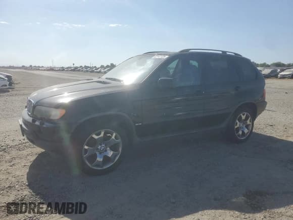 ✅ 2001 BMW X5 4.4i • VIN: WBAFB33551LH11626 • Lot: 63147125. Listed on Copart with 138,577 mi. Free auction sales archive from the USA and detailed vehicle history report at DreamBid. Image 1.