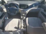 ✅ 2009 Hyundai Accent Auto GLS • VIN: KMHCN46C29U336208 • Лот: 70457275. Опубликован ранее на Copart с пробегом 92 548 миль. Бесплатный доступ к архиву аукционных продаж из США и подробный отчёт об истории автомобиля на DreamBid. Изображение 8.