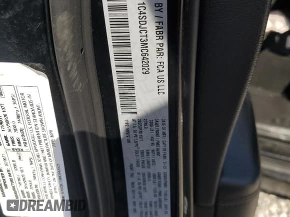 ✅ 2021 Dodge Durango R/T • VIN: 1C4SDJCT3MC642029 • Lot: 71521845. Wystawiony na Copart z przebiegiem 54 201 mil. Bezpłatny archiwum sprzedaży aukcyjnych z USA i szczegółowy raport historii pojazdu na DreamBid. Zdjęcie 13.