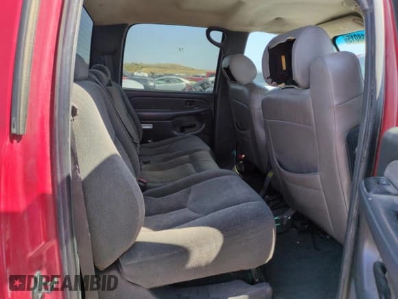 ✅ 2004 GMC Sierra 2500HD SLT • VIN: 1GTHK23124F109740 • Lot: 62338015. Wystawiony na Copart z przebiegiem 256 670 mil. Bezpłatny archiwum sprzedaży aukcyjnych z USA i szczegółowy raport historii pojazdu na DreamBid. Zdjęcie 10.