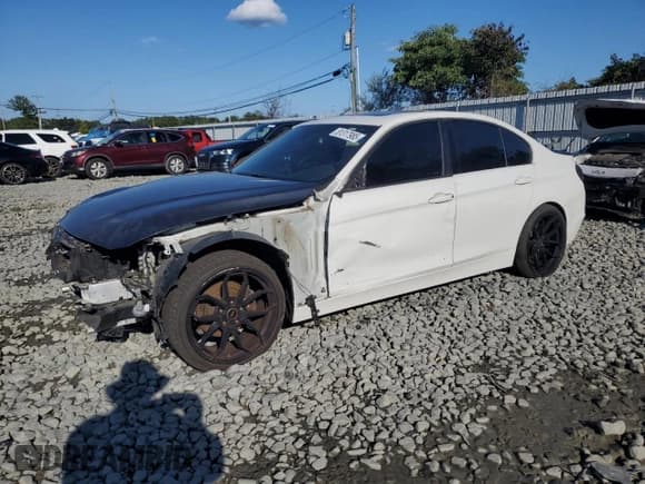 ✅ 2015 BMW 3 Series 328i • VIN: WBA3A5G55FNS87546 • Lot: 81317985. Listed on Copart with Not provided. Free auction sales archive from the USA and detailed vehicle history report at DreamBid. Image 1.