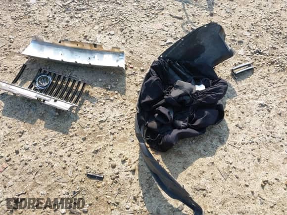 2006 Mercury Mariner Luxury с VIN 4M2YU56196KJ20438, выставлен на аукционе IAAI как лот 42394996 с пробегом 164 564 миль миль и . История ставок и продаж доступна на DreamBid. Изображение 12.