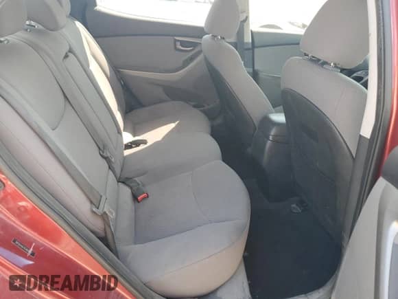 2016 Hyundai Elantra SE с VIN 5NPDH4AE4GH691817, выставлен на аукционе Copart как лот 69195665 с пробегом 102 560 миль миль и Списание • Salvage title. История ставок и продаж доступна на DreamBid. Изображение 10.