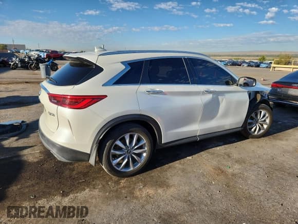 ✅ 2021 Infiniti QX50 Luxe • VIN: 3PCAJ5BAXMF114812 • Lot: 71067365. Wystawiony na Copart z przebiegiem 75 733 mil. Bezpłatny archiwum sprzedaży aukcyjnych z USA i szczegółowy raport historii pojazdu na DreamBid. Zdjęcie 3.