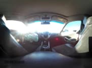 ✅ 2013 Hyundai Veloster w/Black Int • VIN: KMHTC6AD5DU101733 • Lot: 41425260. Wystawiony na IAAI z przebiegiem 139 500 mil. Bezpłatny archiwum sprzedaży aukcyjnych z USA i szczegółowy raport historii pojazdu na DreamBid. Zdjęcie 18.