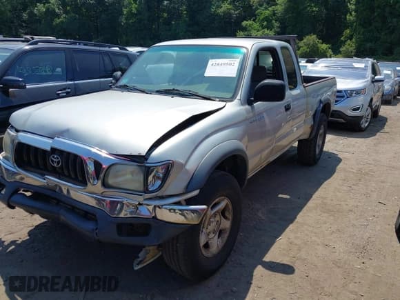 ✅ 2004 Toyota Tacoma • VIN: 5TEWN72N04Z415743 • Lot: 42849502. Wystawiony na IAAI z przebiegiem 319 850 mil. Bezpłatny archiwum sprzedaży aukcyjnych z USA i szczegółowy raport historii pojazdu na DreamBid. Zdjęcie 2.