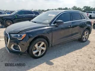 ✅ 2019 Audi Q3 Premium • VIN: WA1AECF31K1086970 • Лот: 70158835. Опубликован ранее на Copart с пробегом 90 139 миль. Бесплатный доступ к архиву аукционных продаж из США и подробный отчёт об истории автомобиля на DreamBid. Изображение 1.