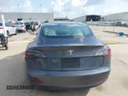 ✅ 2023 Tesla Model 3 • VIN: 5YJ3E1EA7PF567906 • Lot: 42280993. Wystawiony na IAAI z przebiegiem 41 452 mil. Bezpłatny archiwum sprzedaży aukcyjnych z USA i szczegółowy raport historii pojazdu na DreamBid. Zdjęcie 17.