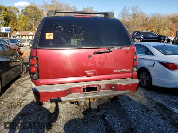 2004 Chevrolet Suburban LT с VIN 3GNFK16Z84G313872, выставлен на аукционе Copart как лот 90859225 с пробегом Не указан миль и Списание • Salvage title. История ставок и продаж доступна на DreamBid. Изображение 6.