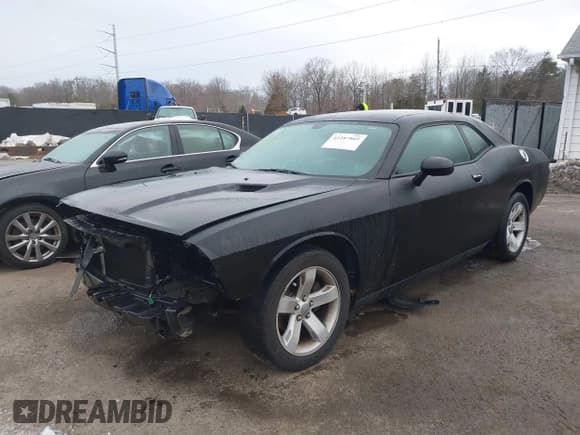 ✅ 2014 Dodge Challenger SXT • VIN: 2C3CDYAG2EH224583 • Lot: 41287869. Wystawiony na IAAI z przebiegiem 119 362 mil. Bezpłatny archiwum sprzedaży aukcyjnych z USA i szczegółowy raport historii pojazdu na DreamBid. Zdjęcie 18.