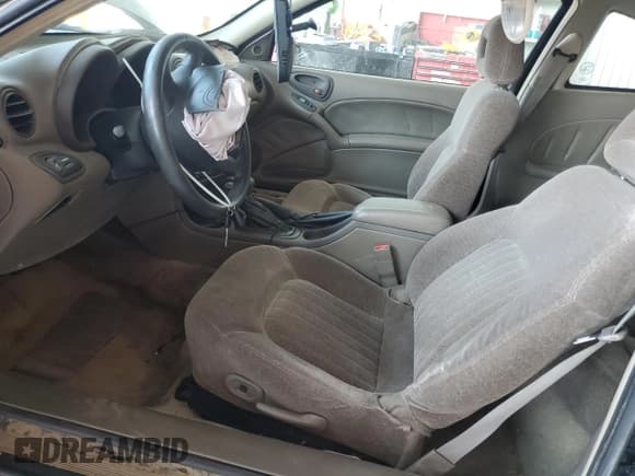 ✅ 2000 Pontiac Grand Am GT • VIN: 1G2NW12E6YM781604 • Lot: 82072995. Listed on Copart with 88,515 mi. Free auction sales archive from the USA and detailed vehicle history report at DreamBid. Image 7.