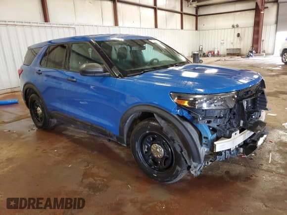 ✅ 2020 Ford Police Interceptor Utility • VIN: 1FM5K8AW7LGC14590 • Lot: 68934195. Wystawiony na Copart z przebiegiem 130 905 mil. Bezpłatny archiwum sprzedaży aukcyjnych z USA i szczegółowy raport historii pojazdu na DreamBid. Zdjęcie 4.